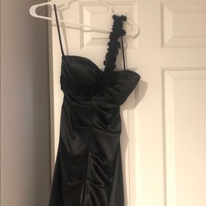 Gorgeous formal black dress